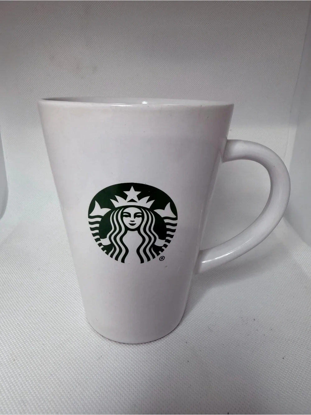 Starbucks Green Mermaid Siren Logo Coffee Cup  12 fl. oz. White 2017